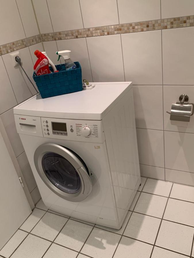 Sudstadt-Fewo Mit Grossem Balkon Nahe City Und Meer - Uber Den Dachern Von Whv Wilhelmshaven Luaran gambar